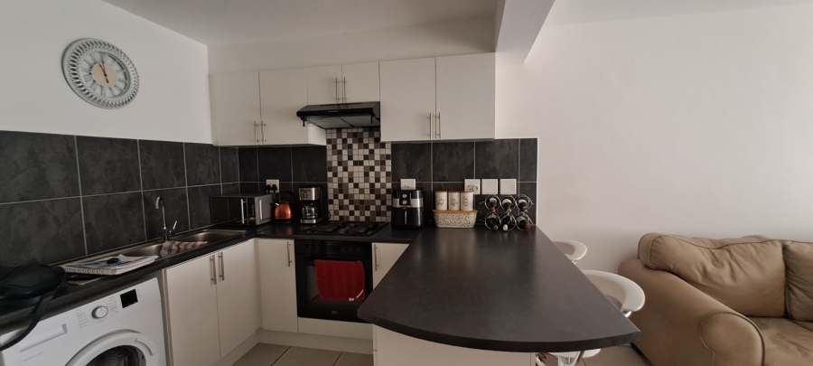 2 Bedroom Property for Sale in Beverly Park Western Cape